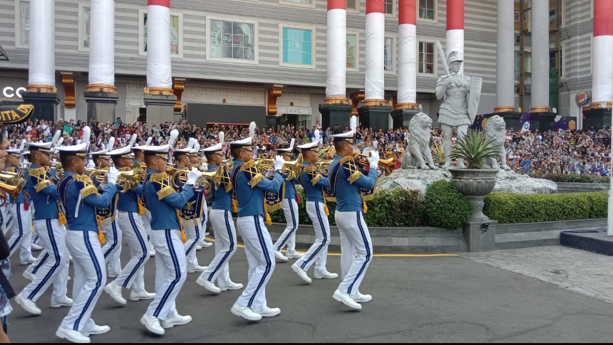 EVENT AGUSTUS 2024 : MERIAHKAN HUT KE-79 KEMERDEKAAN RI, PAMERAN ALUTSISTA TNI-POLRI DIGELAR UNTUK MASYARAKAT UMUM